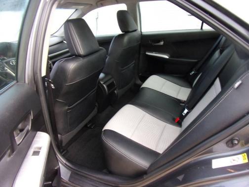 2012 Toyota Camry SE Limited Edition