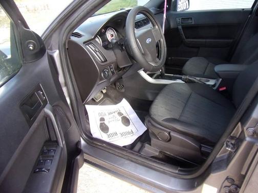 2010 Ford Focus SE