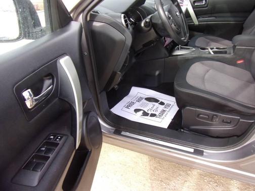 2013 Nissan Rogue SV