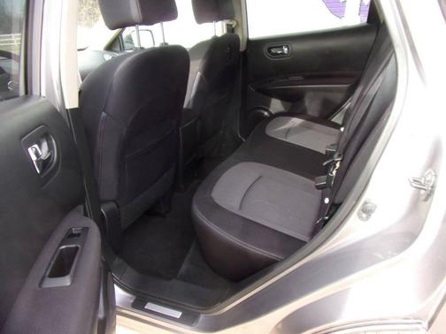 2013 Nissan Rogue SV