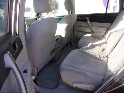 2008 Toyota Highlander Sport