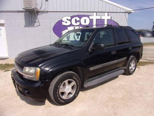 2004 Chevrolet Trailblazer LS