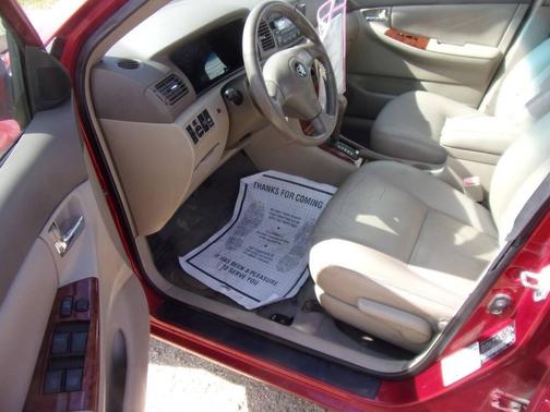 Burgundy 2005 Toyota Corolla LE