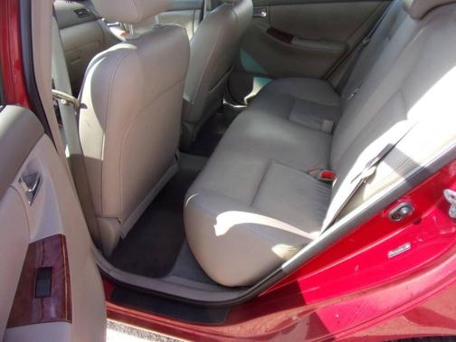 Burgundy 2005 Toyota Corolla LE