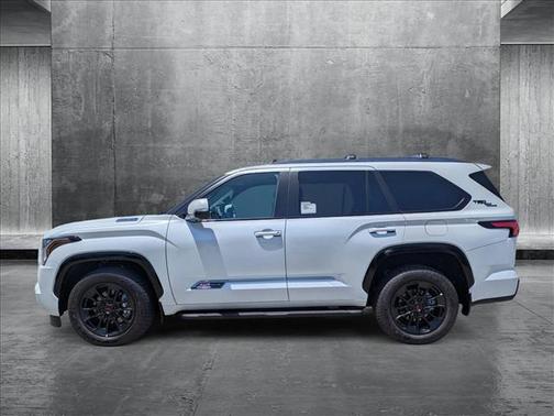 2025 Toyota Sequoia Platinum