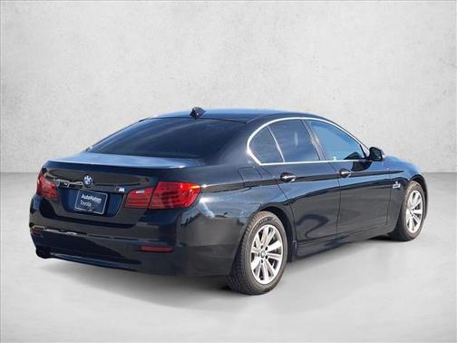 2015 BMW 528 528i