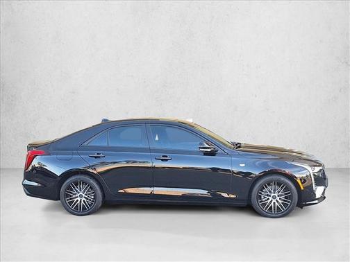 2026 Cadillac CT4 Luxury RWD