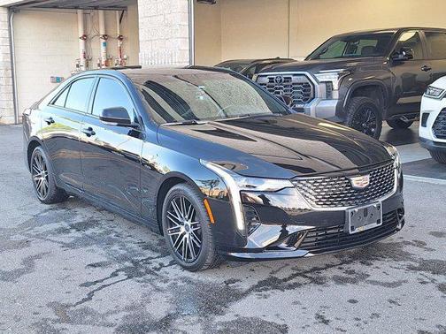 2026 Cadillac CT4 Luxury RWD