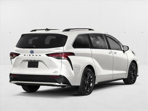 2025 Toyota Sienna XSE 7 Passenger