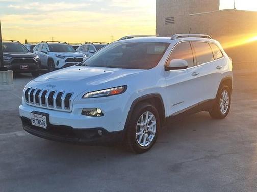 2018 Jeep Cherokee Latitude