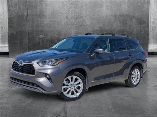 2022 Toyota Highlander Hybrid Limited