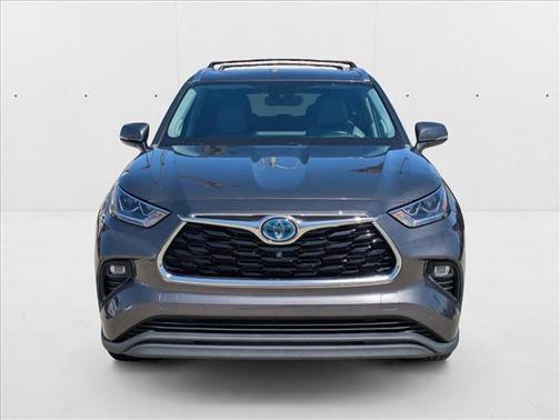 2022 Toyota Highlander Hybrid Limited