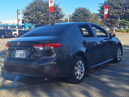 2023 Toyota Corolla Hybrid LE