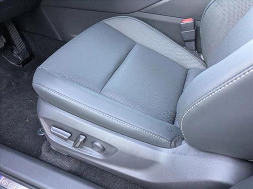 2025 Toyota Crown Signia Limited