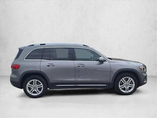Mountain Grey Metallic 2022 Mercedes-Benz GLB 250 Base
