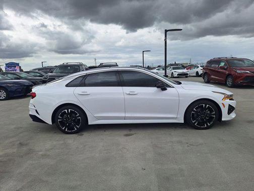 Glacial White Pearl 2022 Kia K5 GT-Line