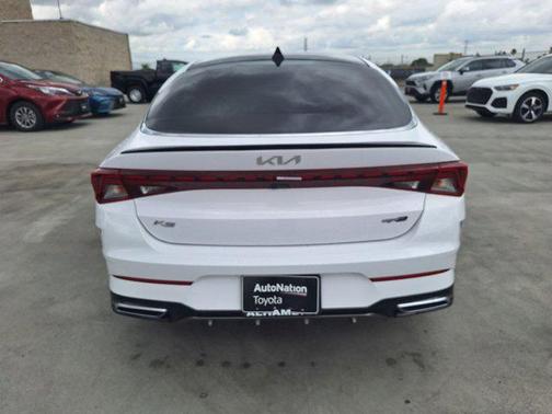 Glacial White Pearl 2022 Kia K5 GT-Line