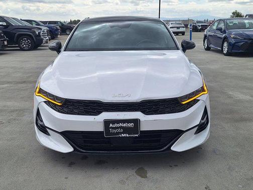 Glacial White Pearl 2022 Kia K5 GT-Line