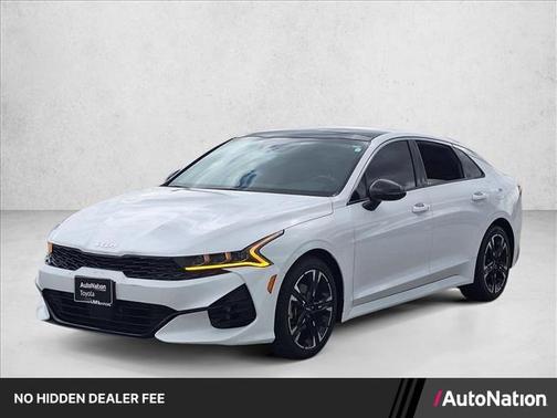 Glacial White Pearl 2022 Kia K5 GT-Line