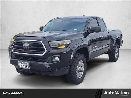 2018 Toyota Tacoma SR5