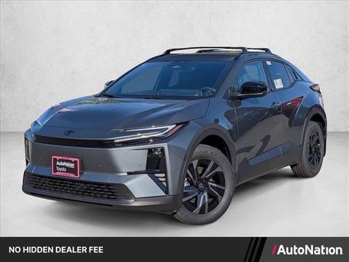 Overcast 2026 Toyota C-HR SE