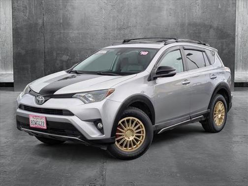 2018 Toyota RAV4 Adventure