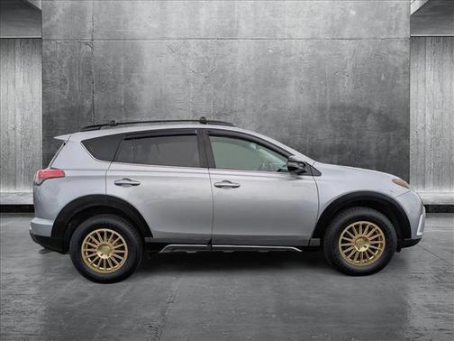2018 Toyota RAV4 Adventure