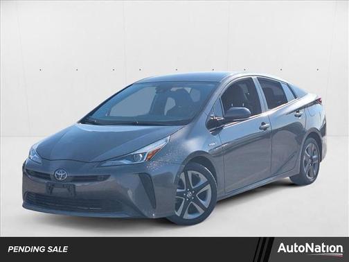 2019 Toyota Prius XLE