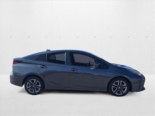 2019 Toyota Prius XLE