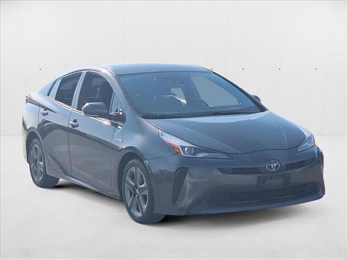 2019 Toyota Prius XLE