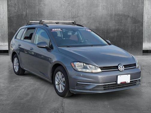 2019 Volkswagen Golf SportWagen TSI S
