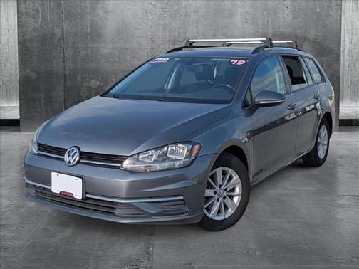 2019 Volkswagen Golf SportWagen TSI S
