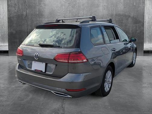 2019 Volkswagen Golf SportWagen TSI S