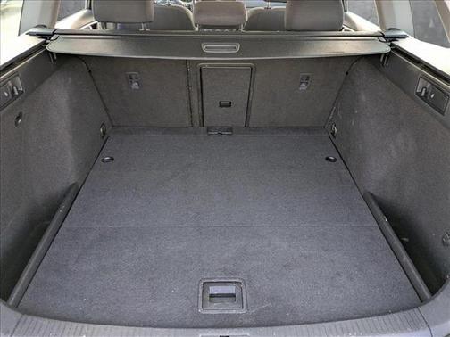 2019 Volkswagen Golf SportWagen TSI S