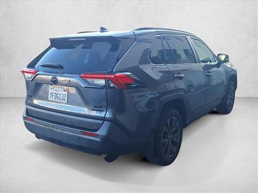 2023 Toyota RAV4 Hybrid XLE Premium