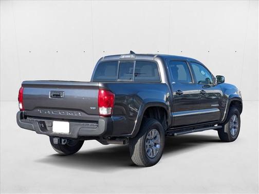 2016 Toyota Tacoma SR5