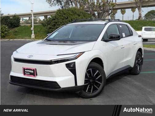 2026 Toyota bZ XLE Plus