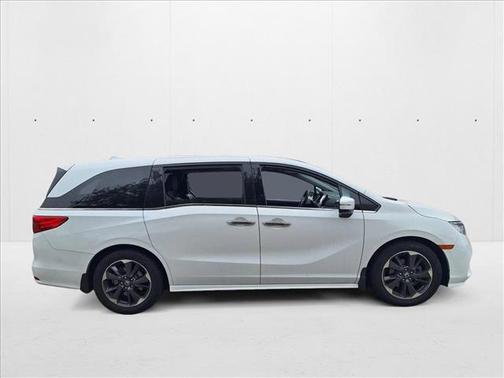 2022 Honda Odyssey Elite