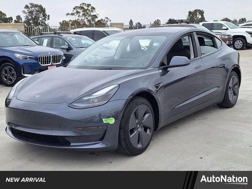 2023 Tesla Model 3 Standard Range