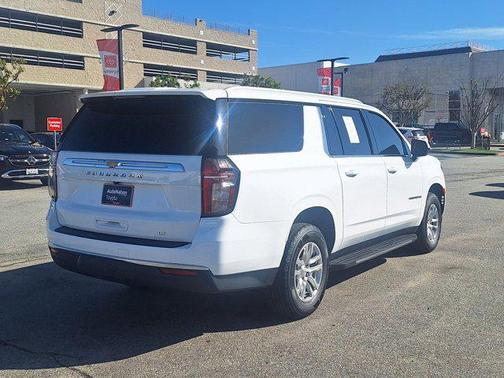 2021 Chevrolet Suburban LT