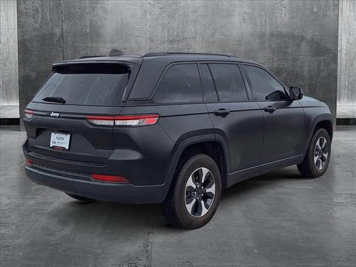 2022 Jeep Grand Cherokee 4xe Base