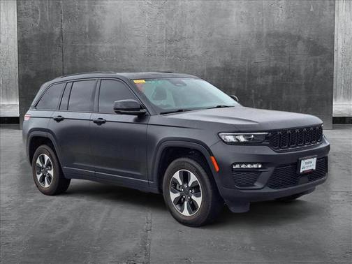 2022 Jeep Grand Cherokee 4xe Base