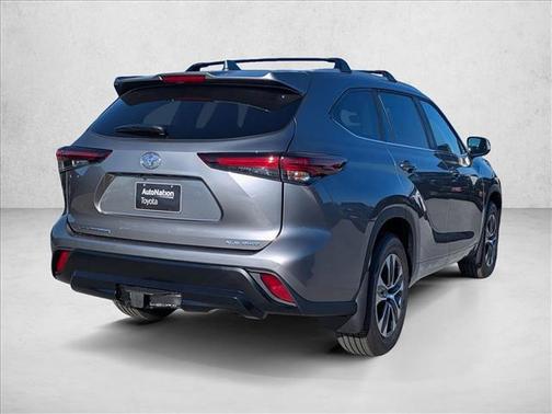 2026 Toyota Highlander XLE