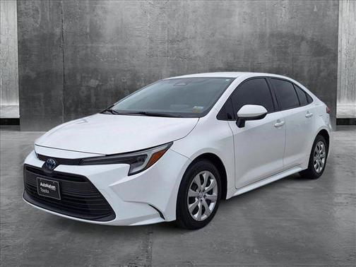 2024 Toyota Corolla Hybrid LE