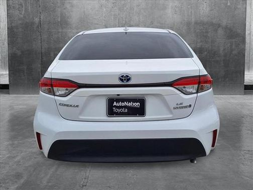 2024 Toyota Corolla Hybrid LE