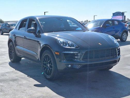 2017 Porsche Macan S