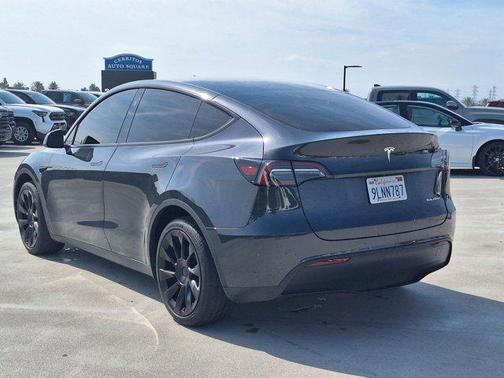 Silver/Gray 2024 Tesla Model Y Long Range Dual Motor All-Wheel Drive