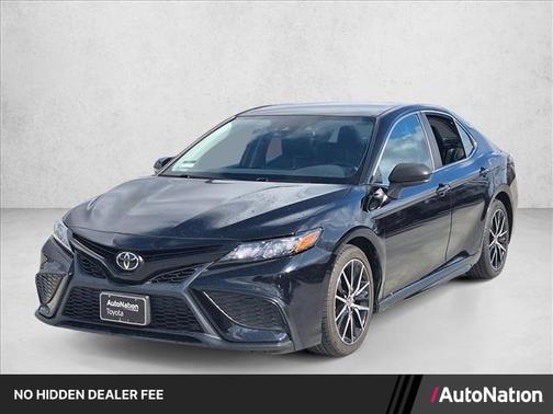Midnight Black Metallic 2021 Toyota Camry SE