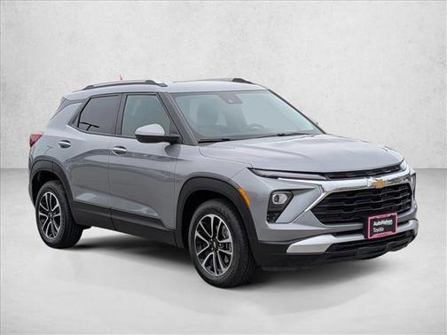 Sterling Gray Metallic 2024 Chevrolet Trailblazer LT
