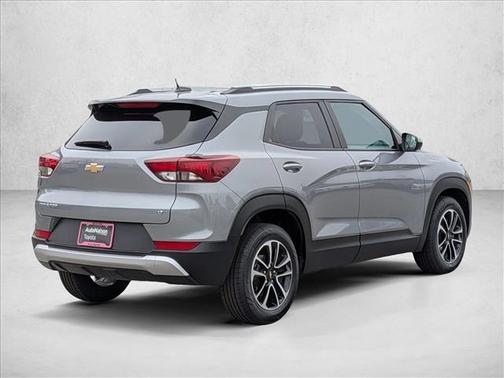 Sterling Gray Metallic 2024 Chevrolet Trailblazer LT